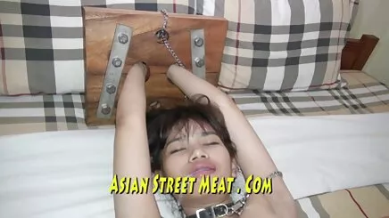 Một triệu một trăm tám ngàn hai phim sét x trăm tám