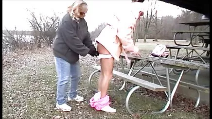 Da nâu, em gái phim sét nhut