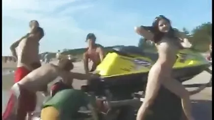 Bri tish69Cou gar Soo KieBlu là ch phim sét nhanh 2